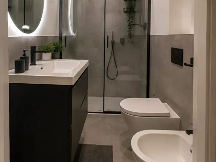 Appartamento monolocale in affitto in Via Raffaello Sanzio, Milano