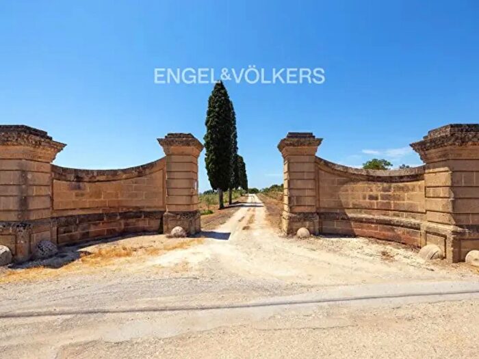 Casa con 6 locali in vendita in Strada Vicinale Monte dElia, Alezio