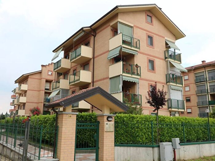 Appartamento quadrilocale in affitto in Via dei Foglienghi, Rivalta di Torino