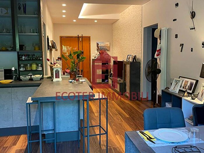 Appartamento quadrilocale in affitto in Viale Trieste, Marina Centro, Rimini