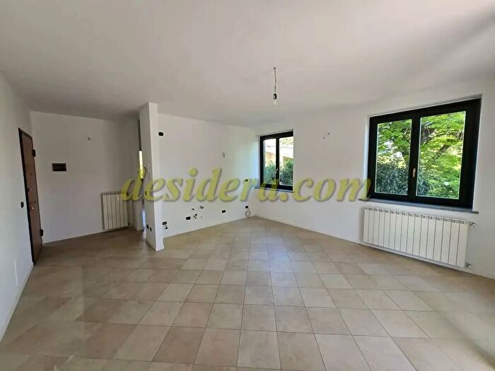 Appartamento trilocale in vendita in Castelletto Sopra Ticino