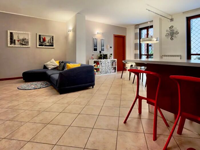 Appartamento trilocale in vendita in Via Martinengo, Concesio