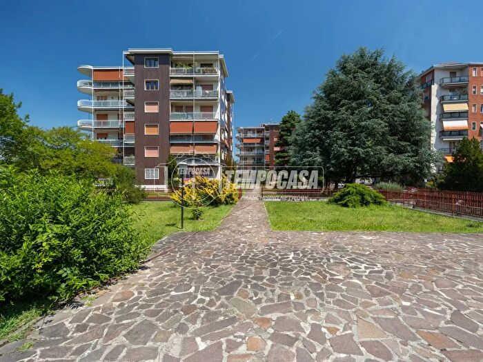 Appartamento trilocale in vendita in Cassina De' Pecchi