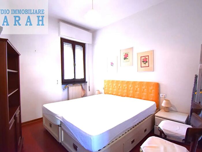 Appartamento trilocale in vendita in Via Puccini, Viareggio