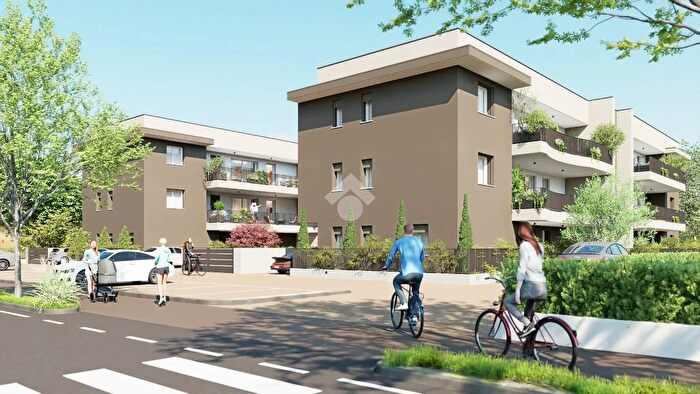 Appartamento quadrilocale in vendita in Viale Kennedy, Scorze