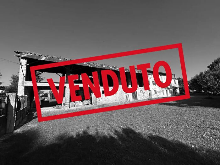 Casa con 5 locali in vendita in Via Enrico Toti, Rivignano Teor