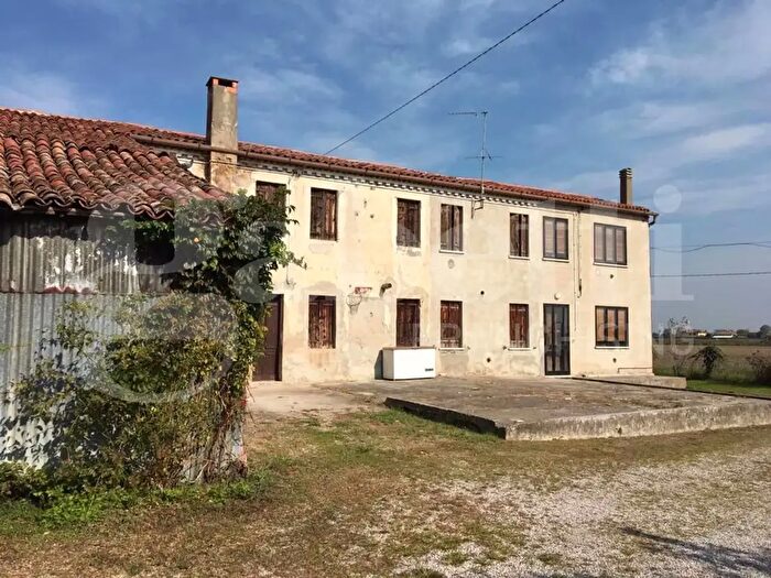 Casa in vendita in Via Vetta, Monselice