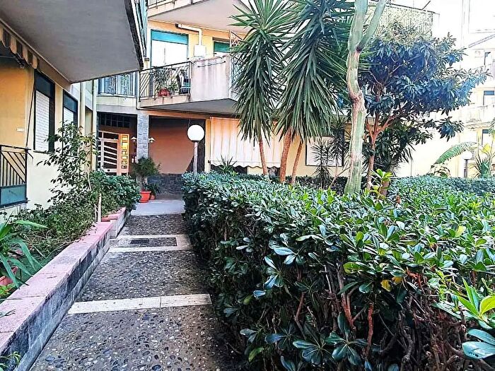 Appartamento trilocale in vendita in Rometta