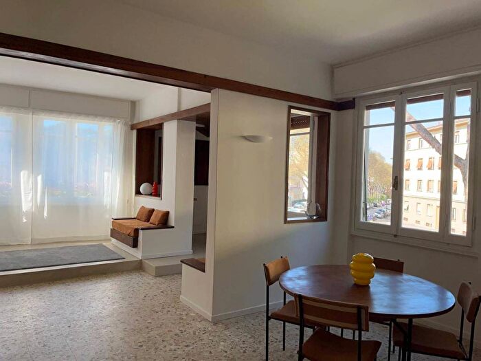Appartamento con 5 locali in affitto in Viale Eleonora Duse, Coverciano, Firenze