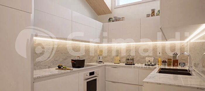 Casa bilocale in vendita in Via Volta, Monza