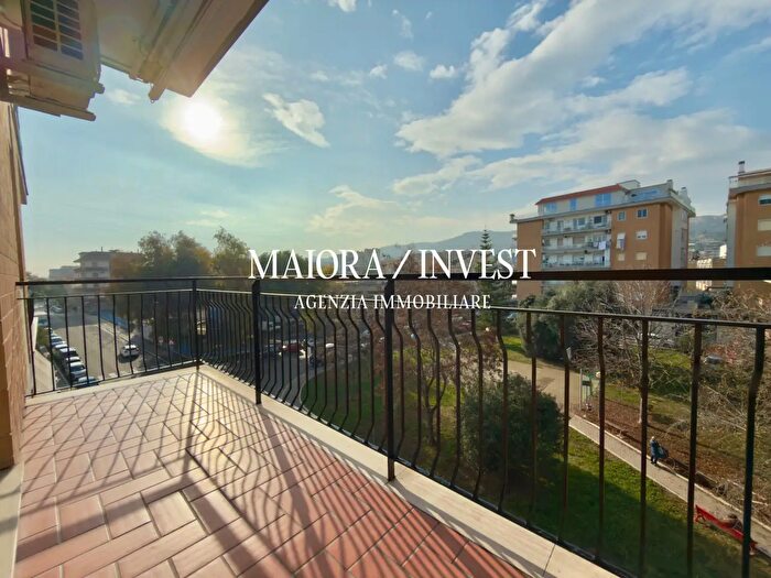 Appartamento con 5 locali in vendita in Via Piemonte, San Benedetto Del Tronto