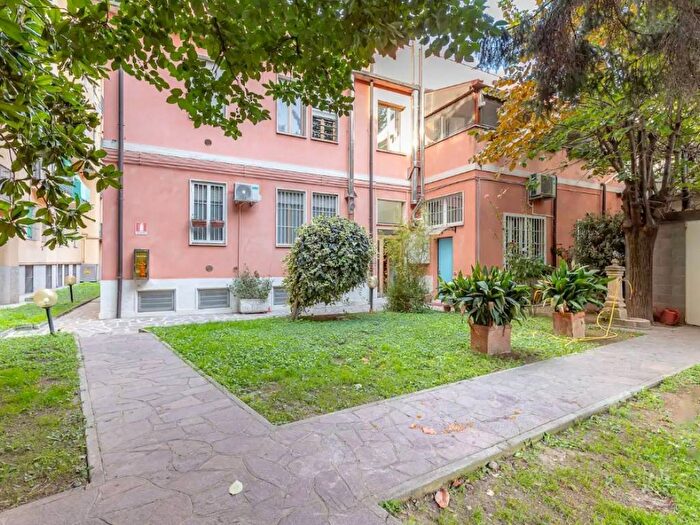 Appartamento bilocale in affitto in Via Edolo, Cascina dei Pomi, Milano