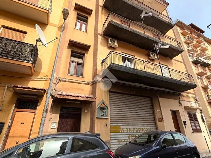Appartamento bilocale in vendita in Via Attilio Barbera, Palermo