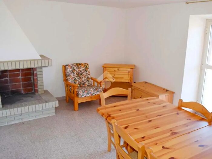 Casa trilocale in vendita in Via di Colle San Giacomo, Tagliacozzo