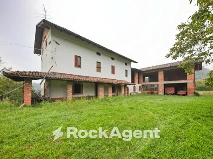 Casa con 5 locali in vendita in Via Case Sparse, Maranzana