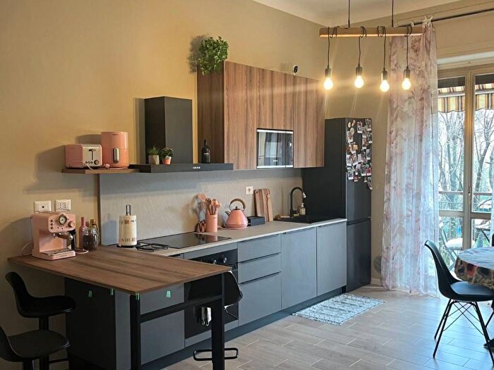 Appartamento trilocale in affitto in Via Antonio Oroboni, Bruzzano, Milano