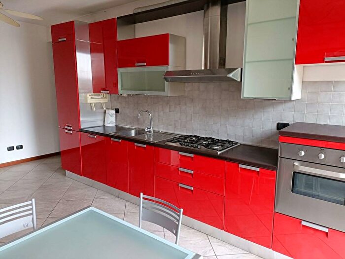 Appartamento bilocale in affitto in Via Piave, Centro, Muggiò