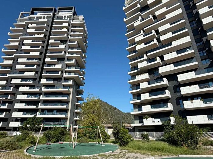 Appartamento bilocale in affitto in Via Generale Clark, Arbostella Arechi, Salerno