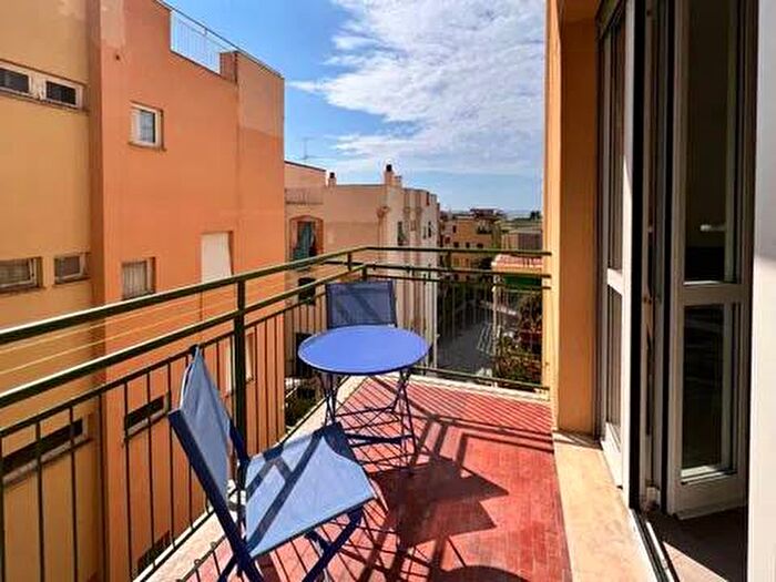 Appartamento trilocale in affitto in Strada Vecchia, Varigotti, Finale Ligure