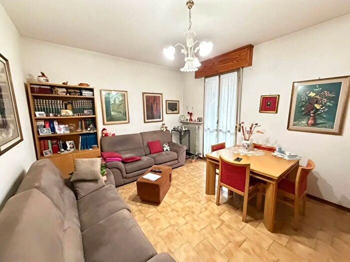 Appartamento con 6 locali in vendita in Forli