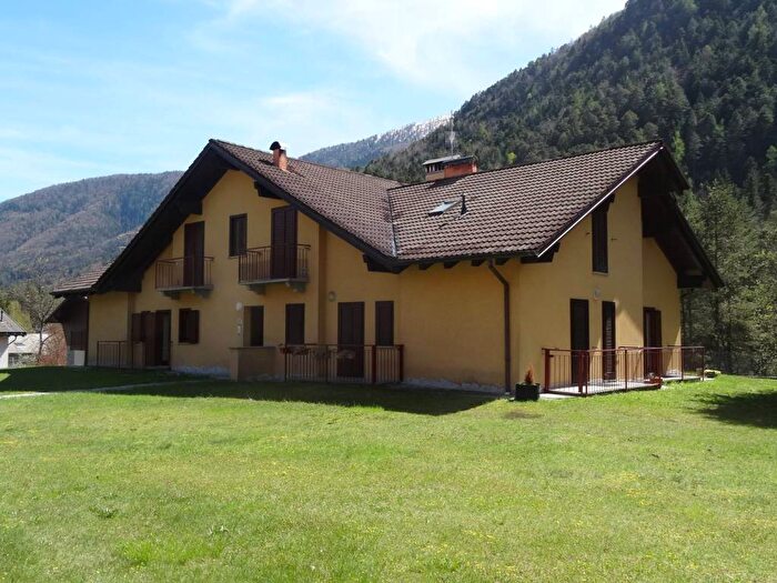 Appartamento bilocale in affitto in Villaggio Santa Rita, Siberia, Craveggia