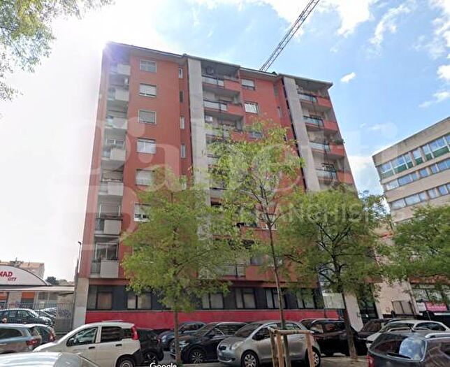 Appartamento trilocale in affitto in Via Ettore Ponti, Barona, Milano