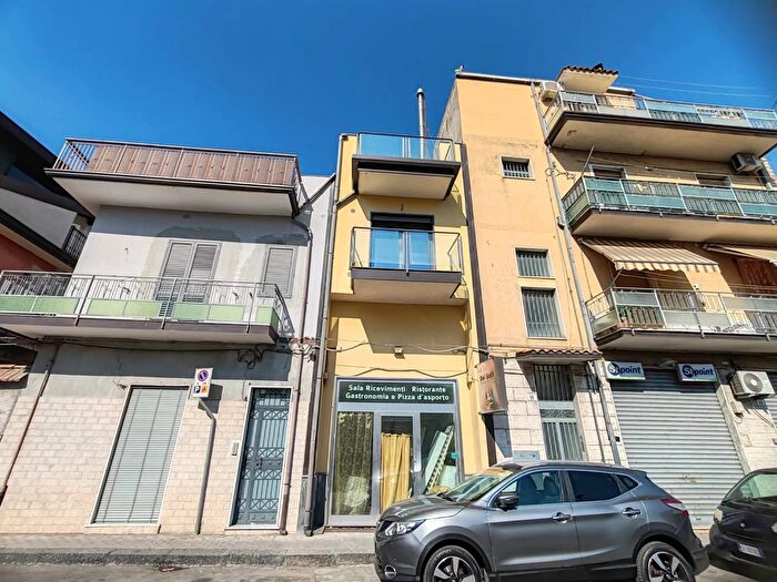 Casa quadrilocale in vendita in Paterno