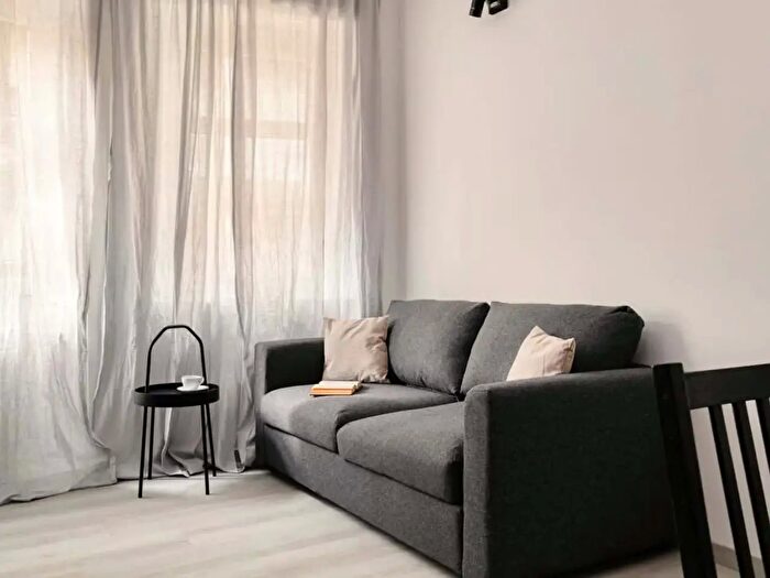 Appartamento monolocale in affitto in Via Cenisio, Milano