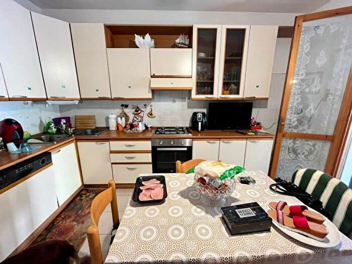 Casa trilocale in vendita in Viale Renata di Francia, Comacchio