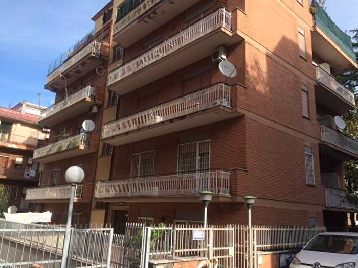 Appartamento trilocale in affitto in Via Piero Aloisi, Pietralata, Roma