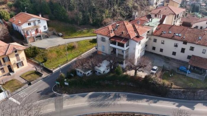 Appartamento in vendita in Via Santuario di Oropa, Biella