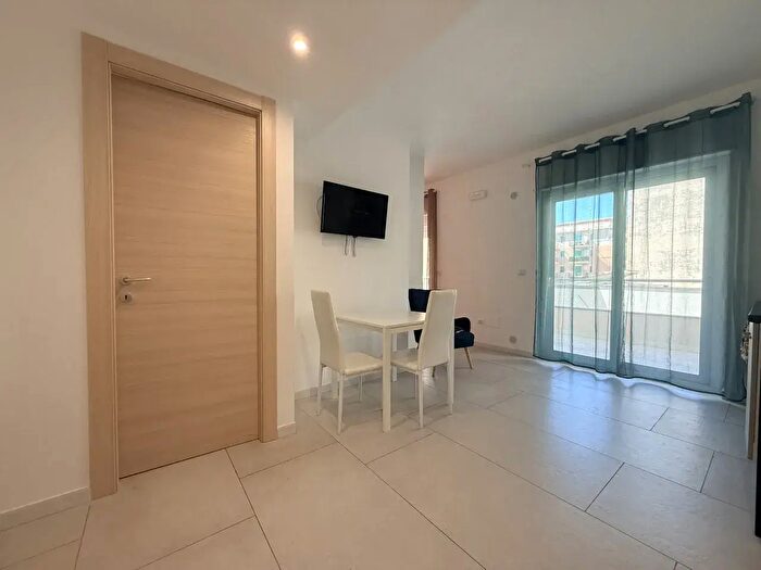 Appartamento monolocale in vendita in Via Tenente Tito Brigiano, Milazzo