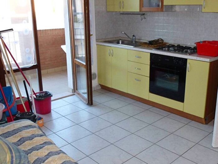 Appartamento trilocale in affitto in via Leopardi, Centro, Alba Adriatica