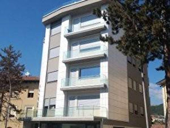 Appartamento trilocale in affitto in Viale Nizza, Santa Barbara San Sisto, L'Aquila