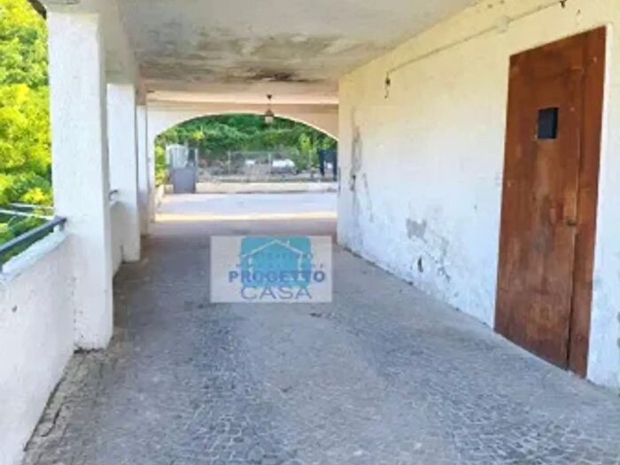 Casa quadrilocale in affitto in Via Santa Maria delle Grazie a Castello, Somma Vesuviana