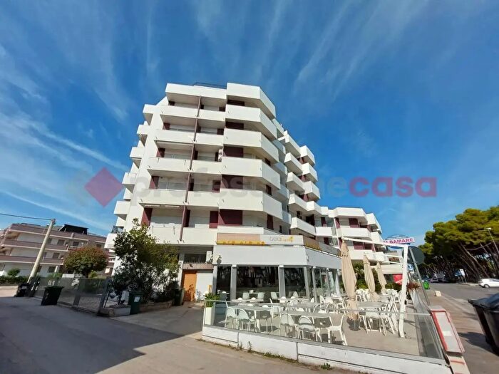 Appartamento bilocale in vendita in Via Etruria, Alba Adriatica