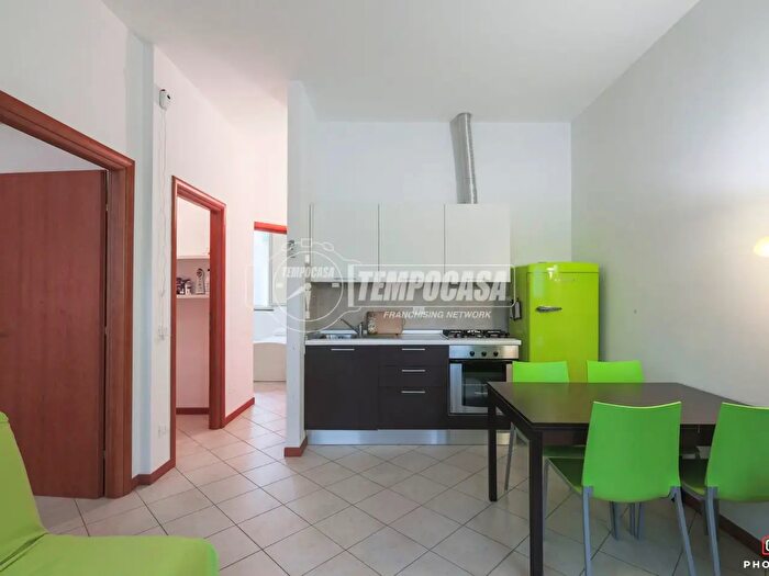 Appartamento trilocale in vendita in Viale dei Platani, Ravenna