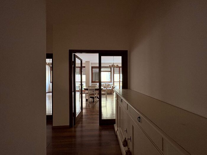 Appartamento trilocale in affitto in Via Grande, Via Grande Piazza della Repubblica, Livorno