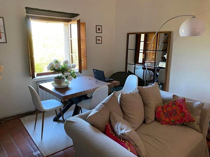 Appartamento con 5 locali in affitto in Causa, Chiusdino