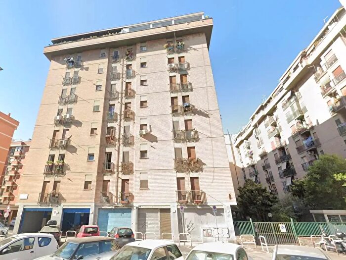 Appartamento quadrilocale in affitto in Via dell'Impruneta, Roma