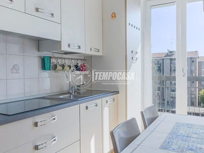 Appartamento bilocale in affitto in Via Marco dAgrate, Milano