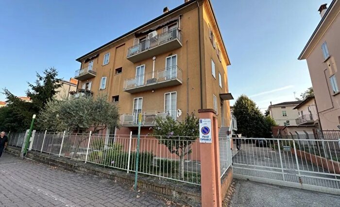 Appartamento in vendita in Viale Marconi Imola Zona Marconi, Imola