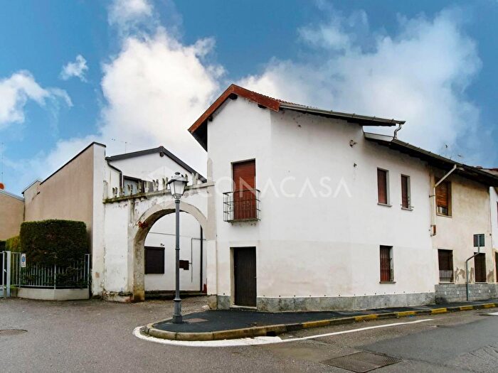 Appartamento bilocale in vendita in Piazza Indipendenza, Parabiago