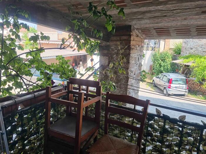 Casa quadrilocale in vendita in Via Genova, Vigolzone