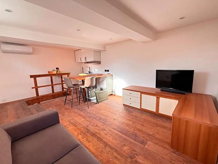 Appartamento bilocale in vendita in Via di Peietti, Genova