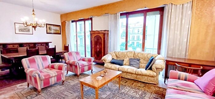 Appartamento con 6 locali in vendita in Via della Cernaia Firenze, Firenze