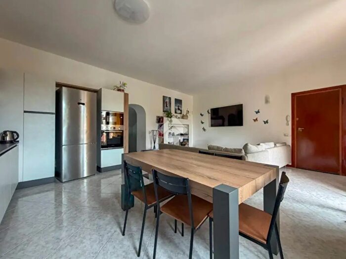 Appartamento trilocale in vendita in Via a Manzoni, Prevalle