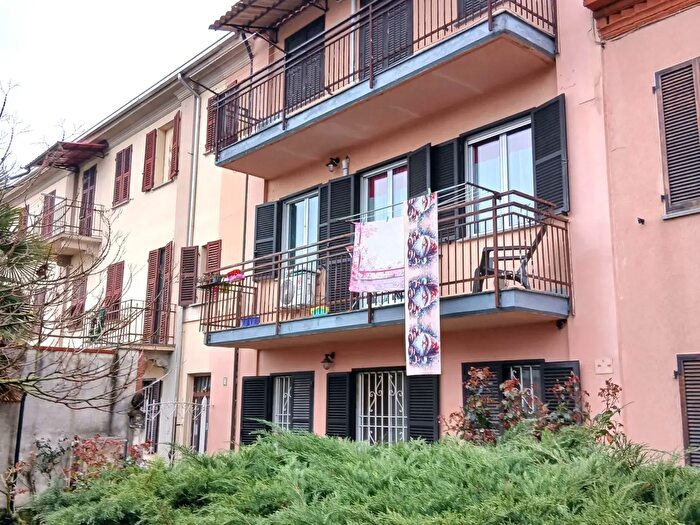 Appartamento con 5 locali in affitto in Via Dosso dei Sali, Alessandria