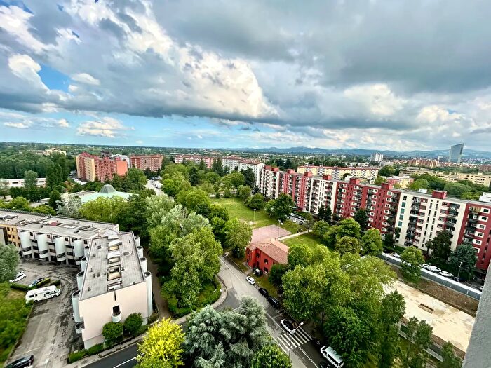 Appartamento quadrilocale in vendita in Via Tommaso Casini, Bologna