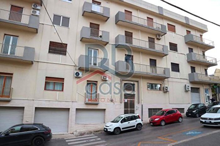 Appartamento quadrilocale in vendita in Via Andreoli, Ispica